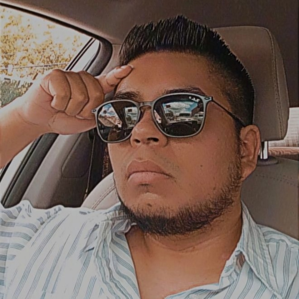 Meet your Posher, Agustin